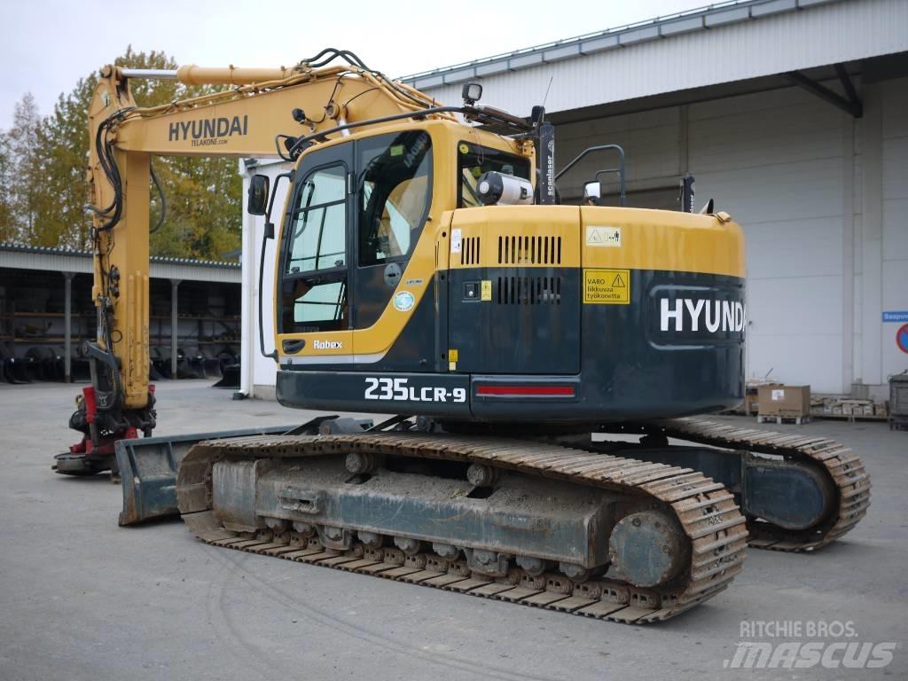 Hyundai R 235 LCRD-9 Kāpurķēžu ekskavatori
