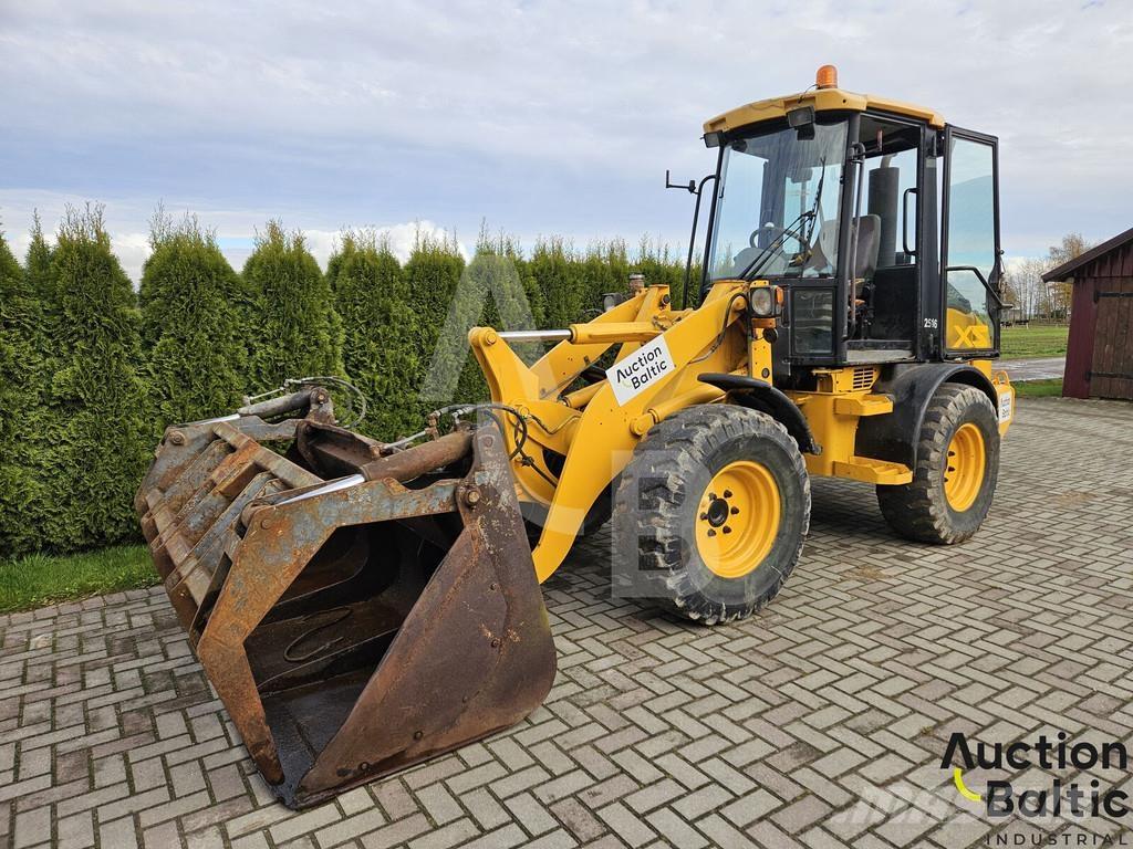 JCB 409 B Iekrāvēji uz riteņiem