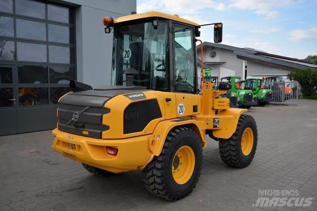 Volvo L 35 H Iekrāvēji uz riteņiem