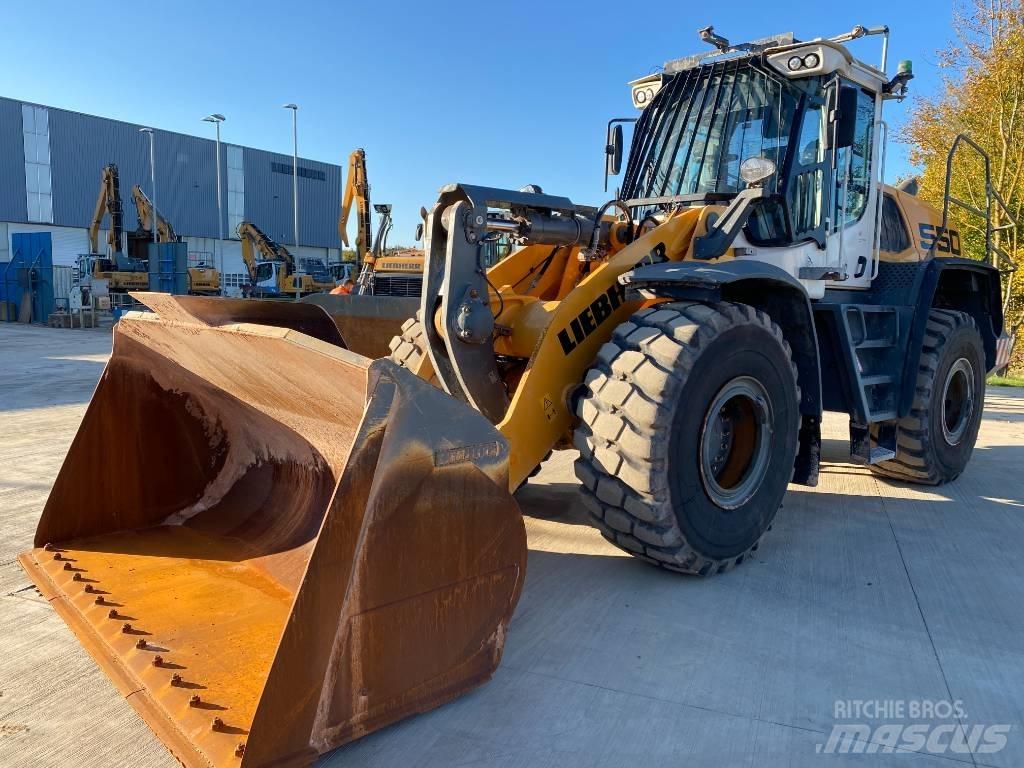Liebherr L 550 Iekrāvēji uz riteņiem