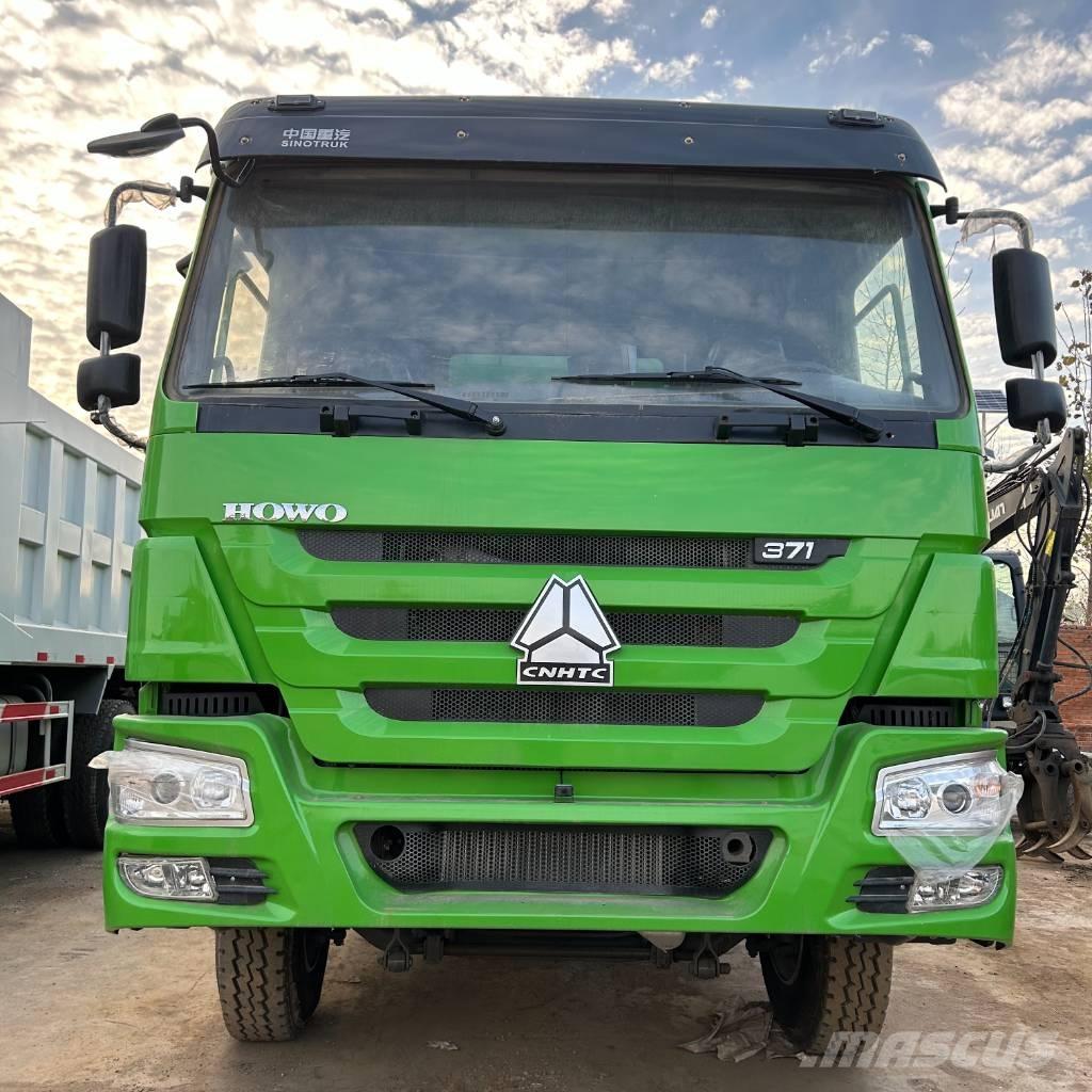 Howo 371 Furgons
