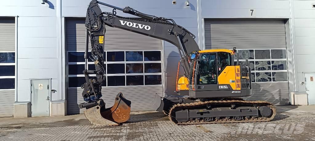 Volvo ECR235EL Kāpurķēžu ekskavatori