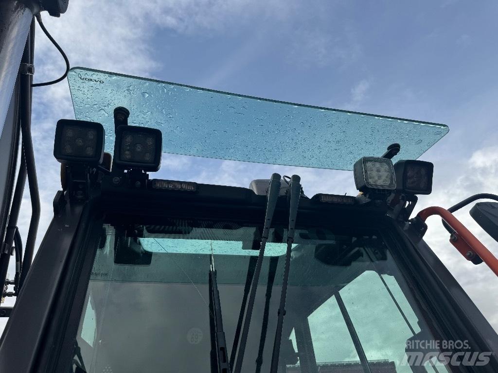 Volvo EC 140 EL Kāpurķēžu ekskavatori