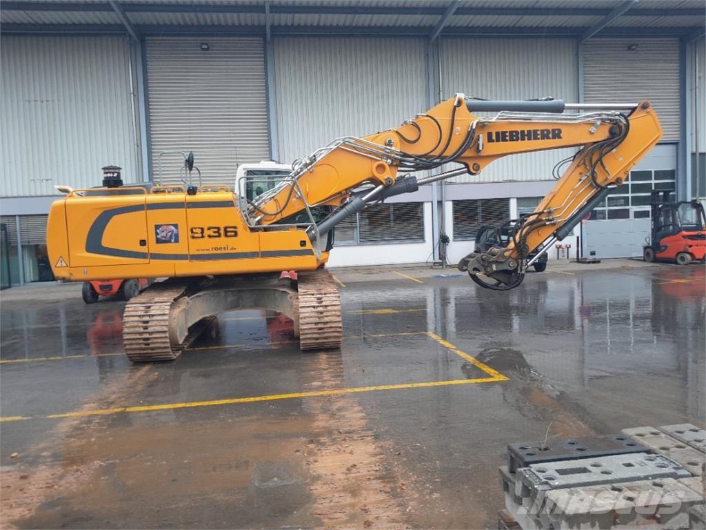 Liebherr R936 Kāpurķēžu ekskavatori