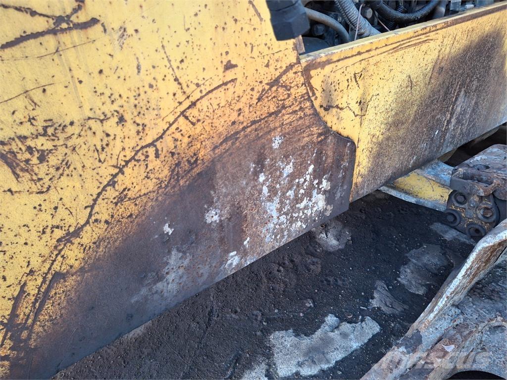 Komatsu D65EX-12 Citi