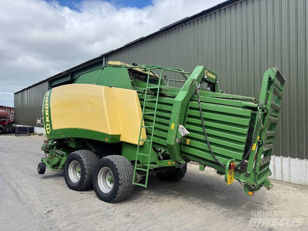 Krone Big Pack 12130 Ķīpu preses