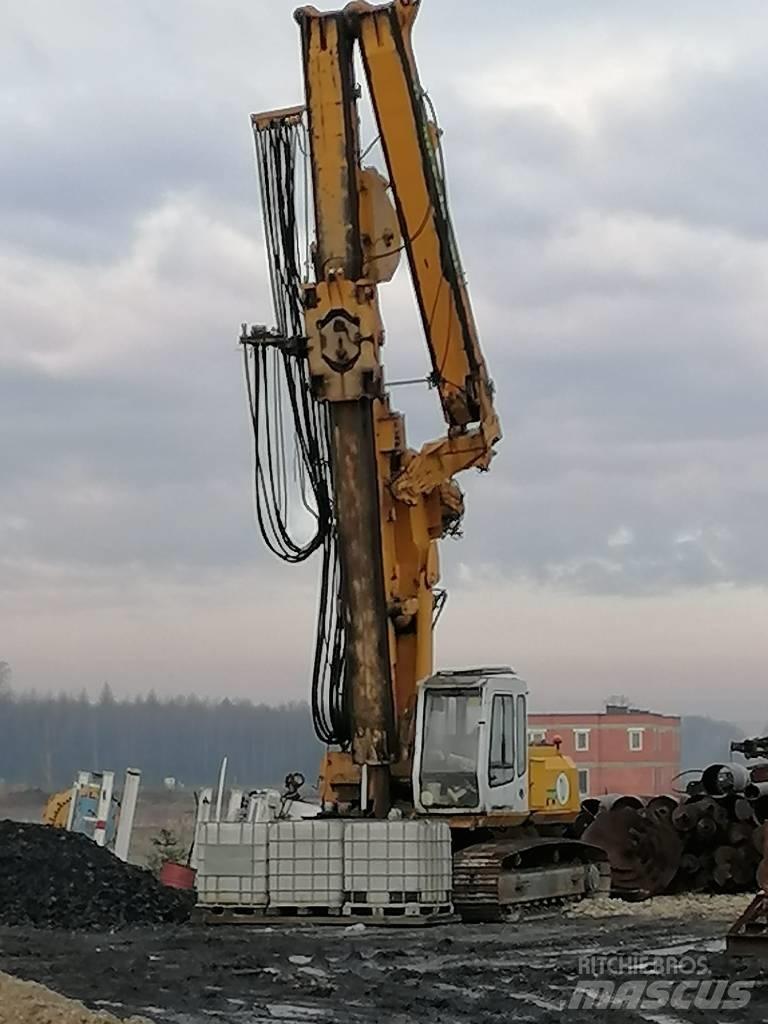 Bauer BG 12 V Urbjtorņi