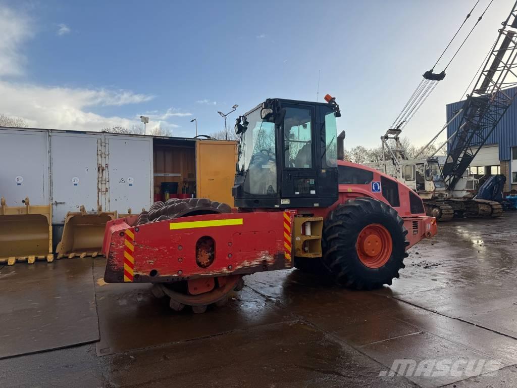 CAT CP 74 Vienvalča grunts veltņi