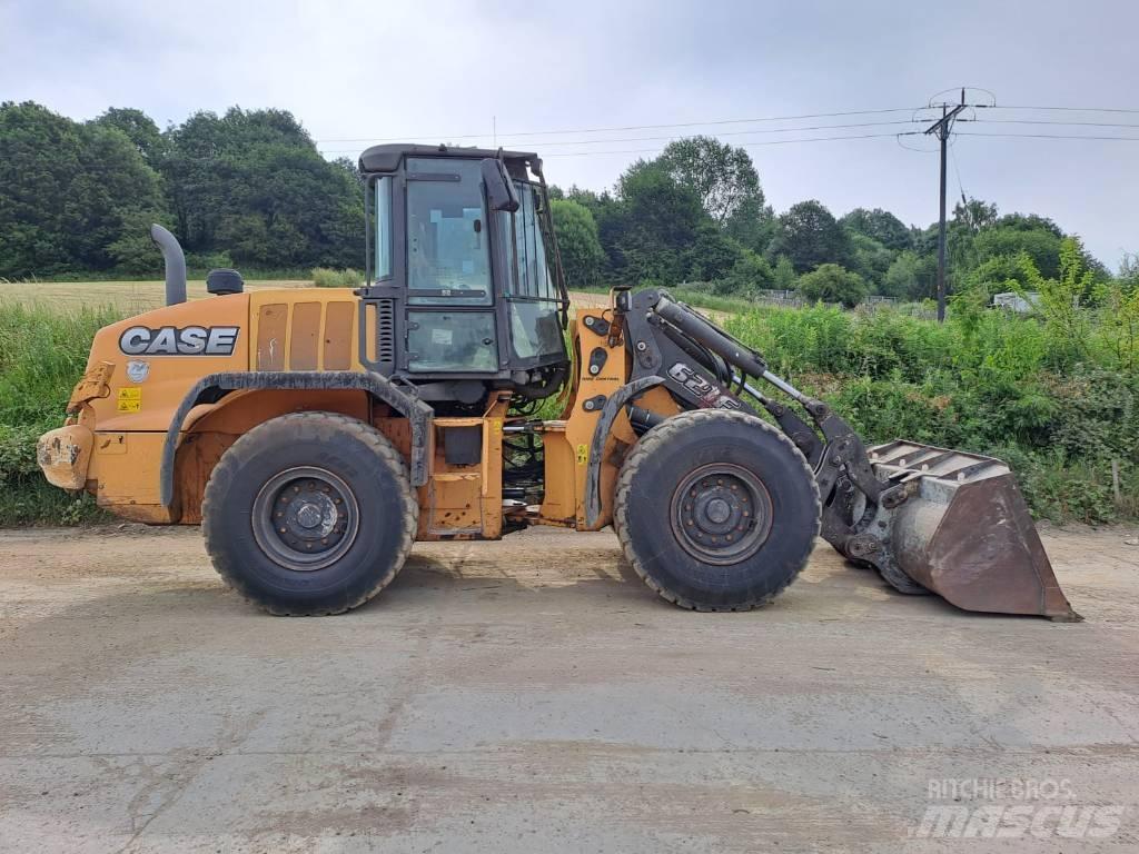 CASE 621 F XT Iekrāvēji uz riteņiem