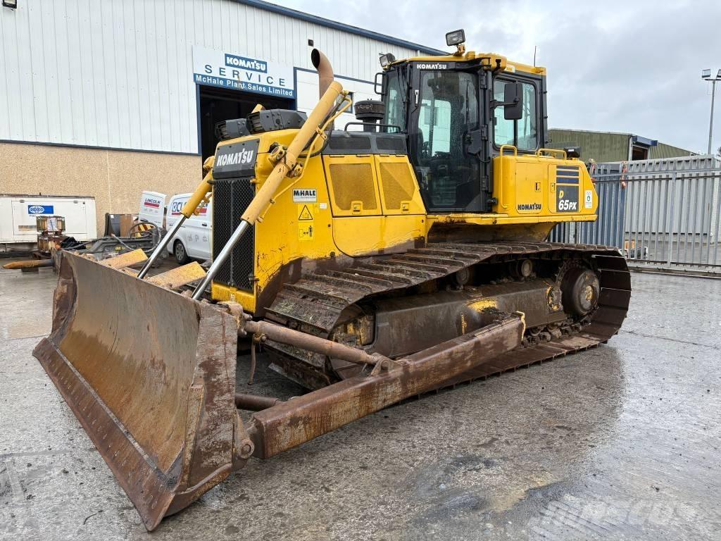 Komatsu D65PX-18 Kāpurķēžu buldozeri