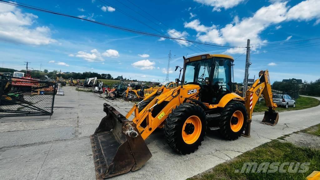 JCB 4CX Ekskavatori-iekrāvēji