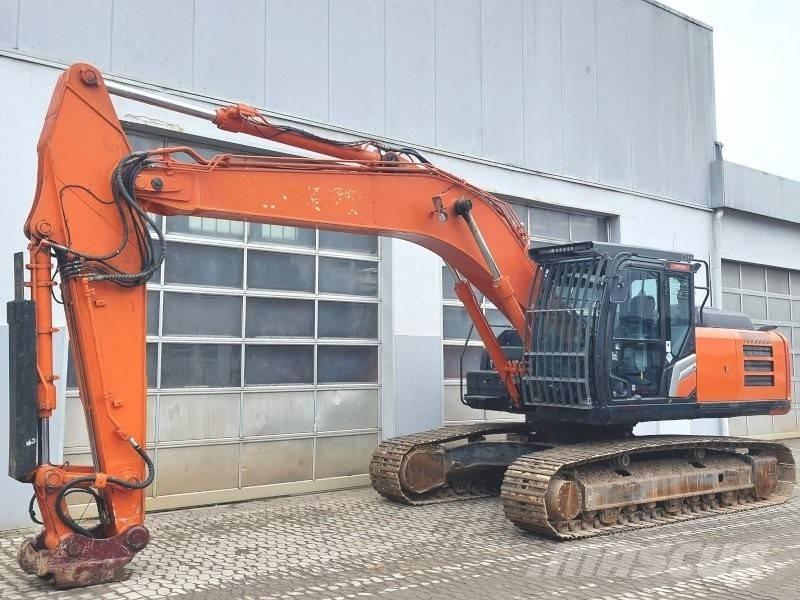 Hitachi ZX 250 LCN-7 Kāpurķēžu ekskavatori