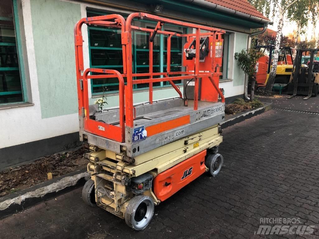 JLG 1930 ES V-2927 Vertikālie pacēlāji