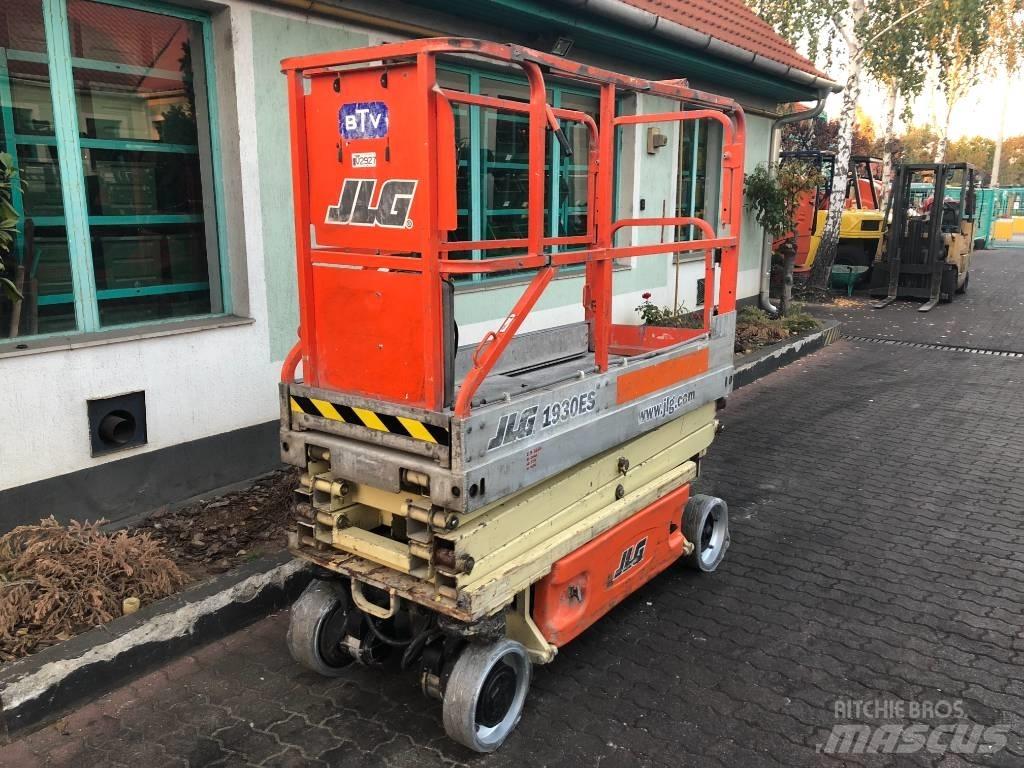 JLG 1930 ES V-2927 Vertikālie pacēlāji