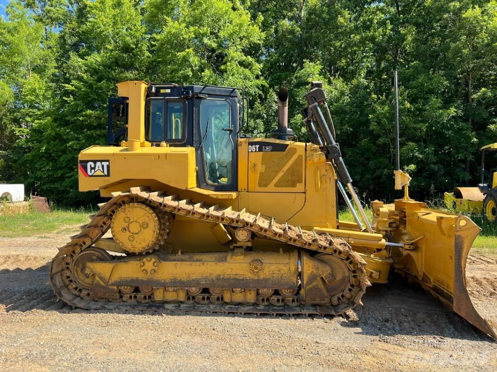 CAT D 6 T LGP VP Kāpurķēžu buldozeri