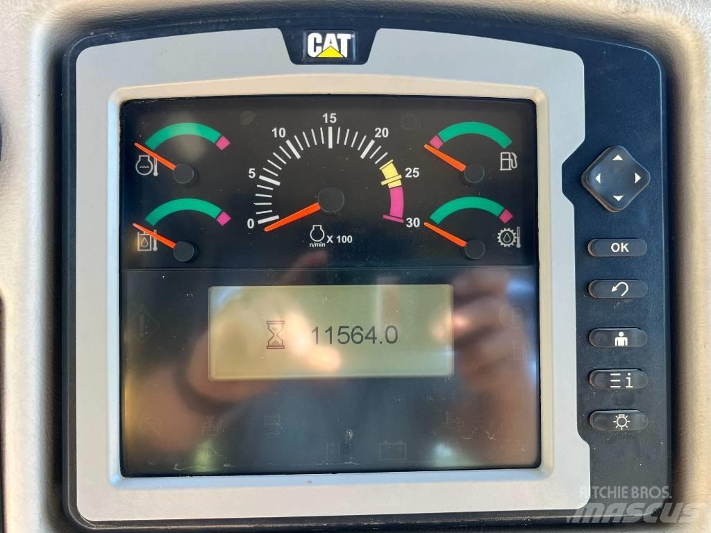 CAT D 6 T LGP VP Kāpurķēžu buldozeri