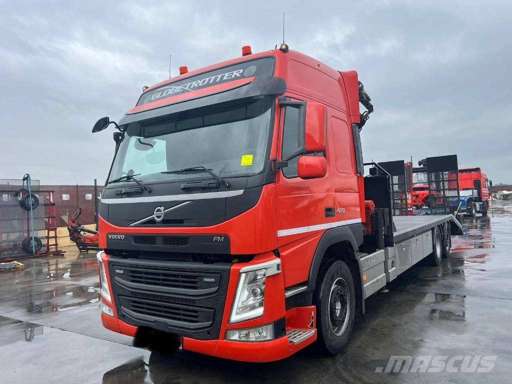 Volvo FM Smagās mašīnas ar celtni