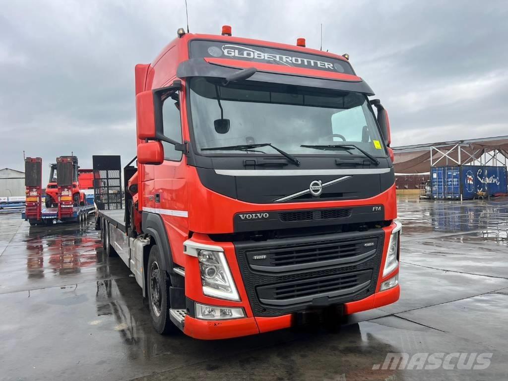 Volvo FM Smagās mašīnas ar celtni