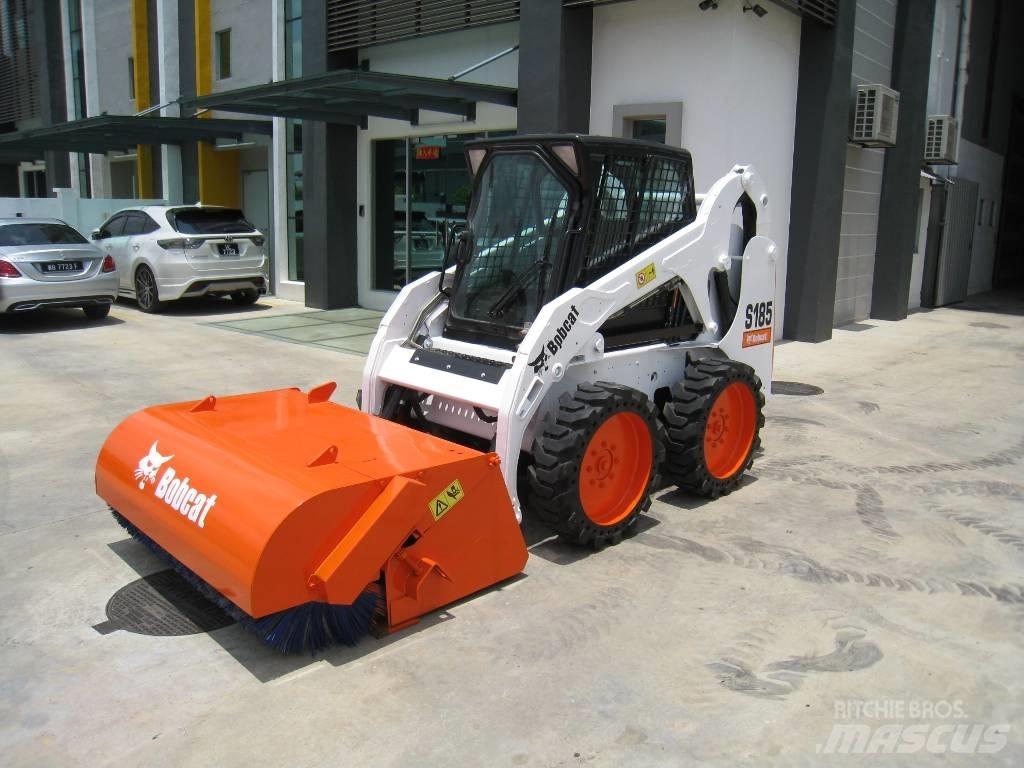 Bobcat S 185 Lietoti riteņu kompaktiekrāvēji