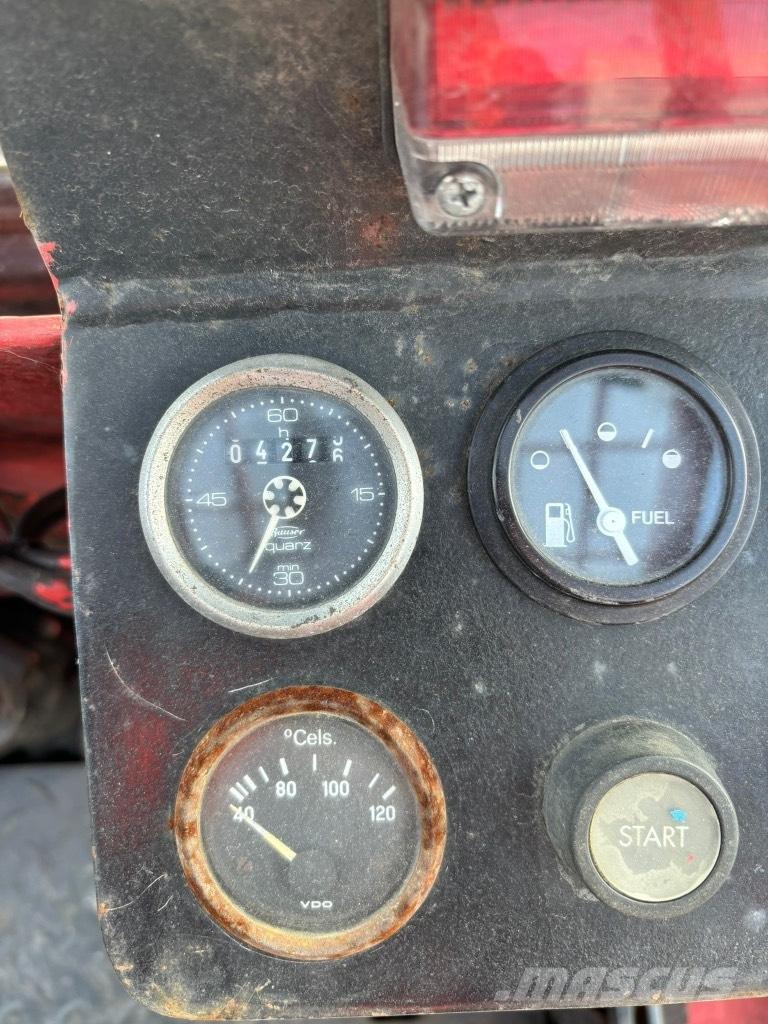 Hyster H130F Tehnika ar dīzeļa dzinēju