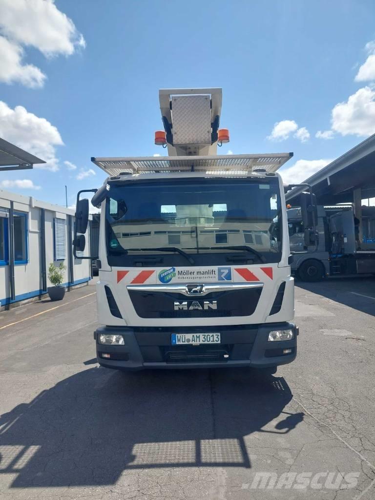 Palfinger P 300 KS Pacēlāji uz automašīnas bāzes