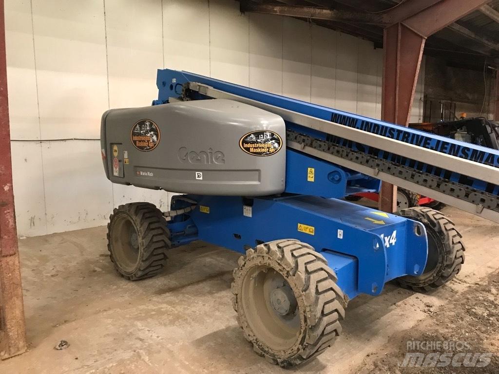 Genie S 60 HC Teleskopiskie pacēlāji