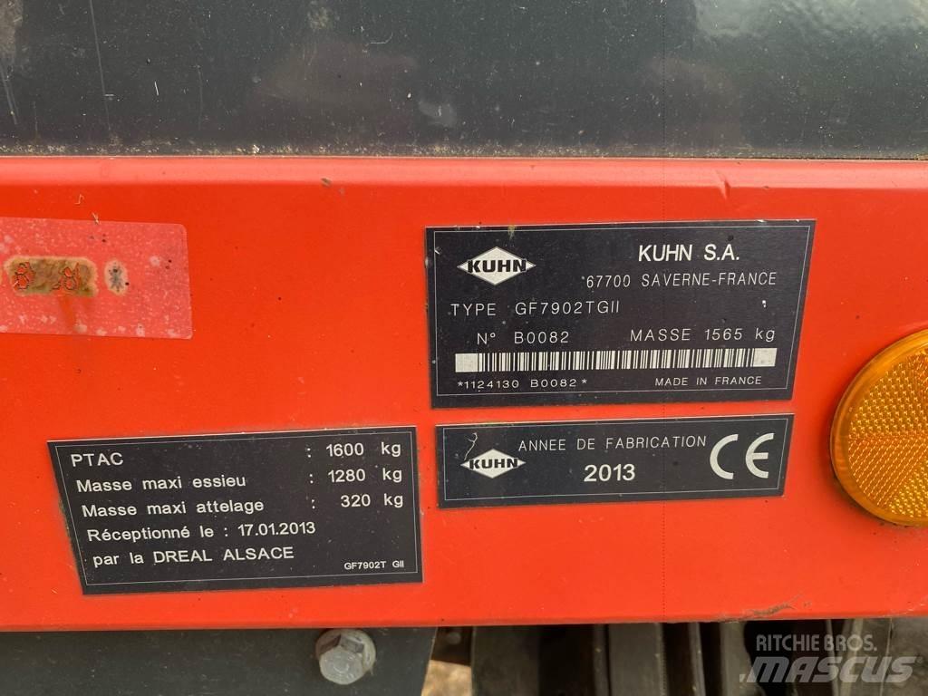 Kuhn GF 7902T GII Grābekļi un siena ārdītāji
