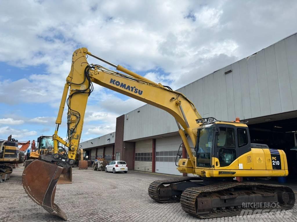 Komatsu PC 210 LC-7 Kāpurķēžu ekskavatori