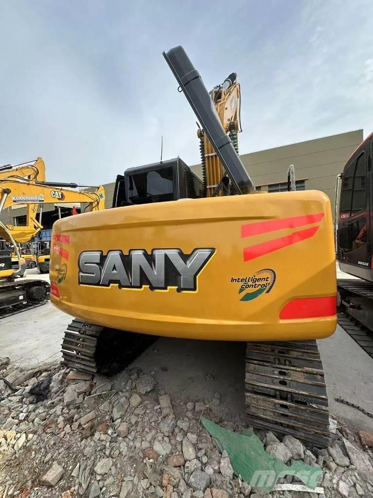 Sany 135C Kāpurķēžu ekskavatori