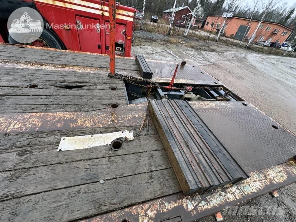 Briab Jumbotrailer Zemie treileri