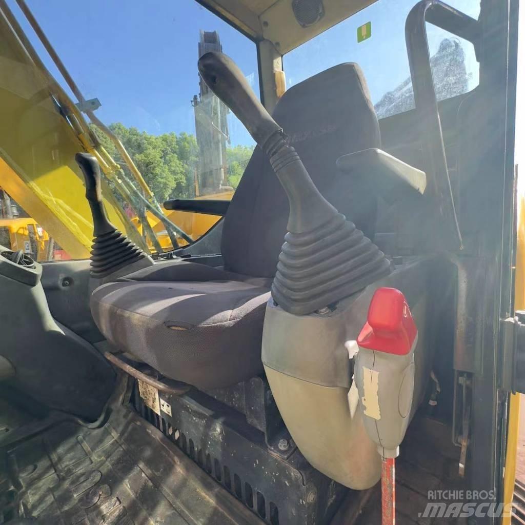 Komatsu PC 70 Kāpurķēžu ekskavatori