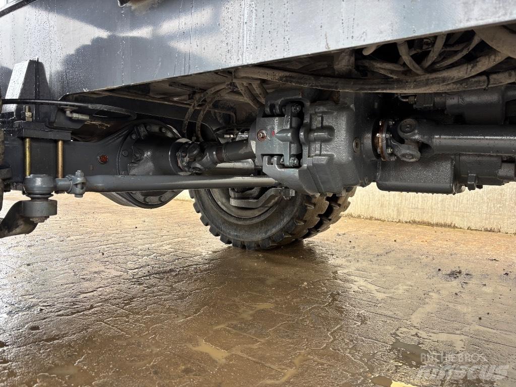 Fuchs MHL 320 D Industriālie iekrāvēji