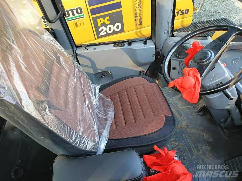 Komatsu WA 380-6 Iekrāvēji uz riteņiem