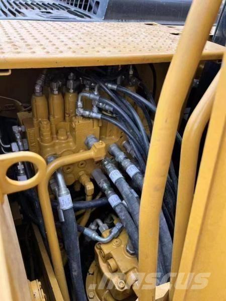 CAT 312 D Kāpurķēžu ekskavatori