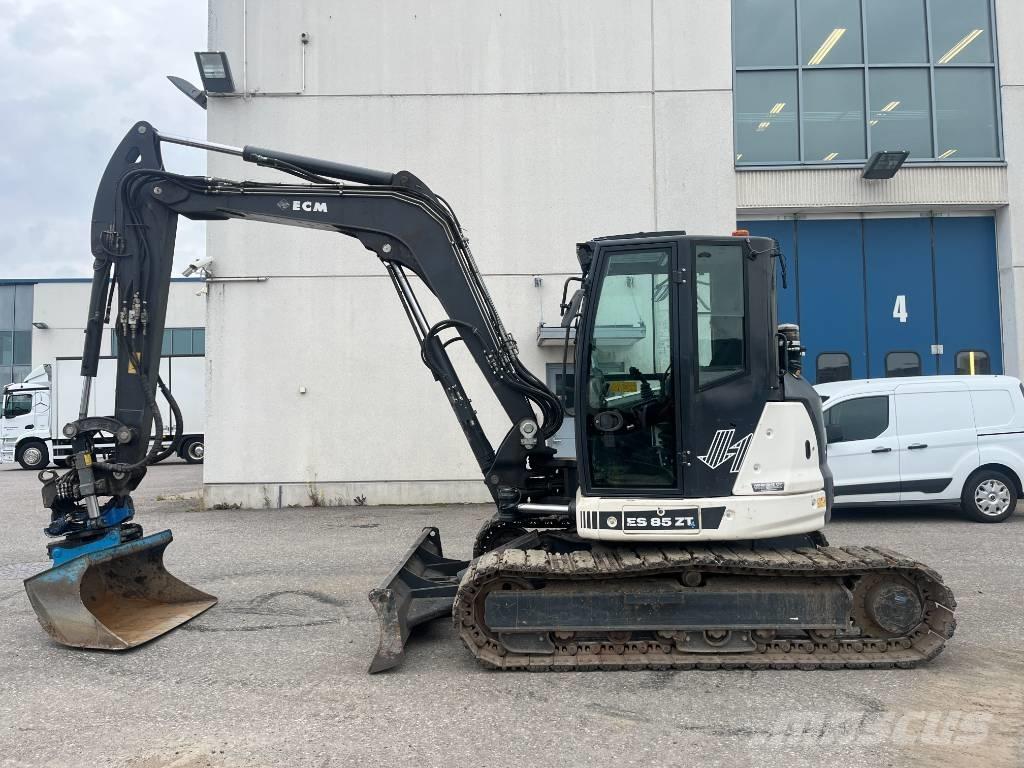 ECM ES 85 ZT Vidēja lieluma ekskavatori 7 t - 12 t