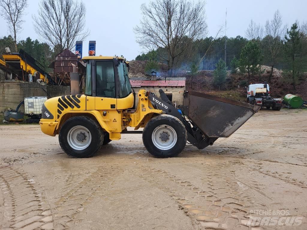Volvo L 40 B Mini iekrāvēji