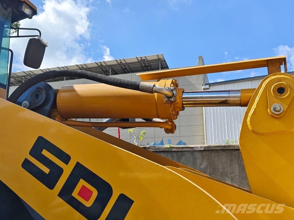 SDLG L 958 F Iekrāvēji uz riteņiem