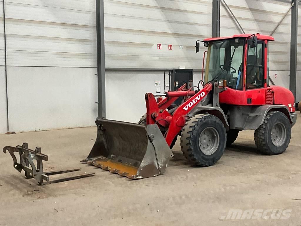 Volvo L 30 B-Z/X Iekrāvēji uz riteņiem