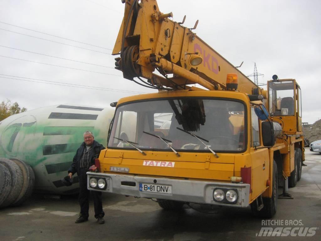 Tatra CKD Visurgājēji celtņi