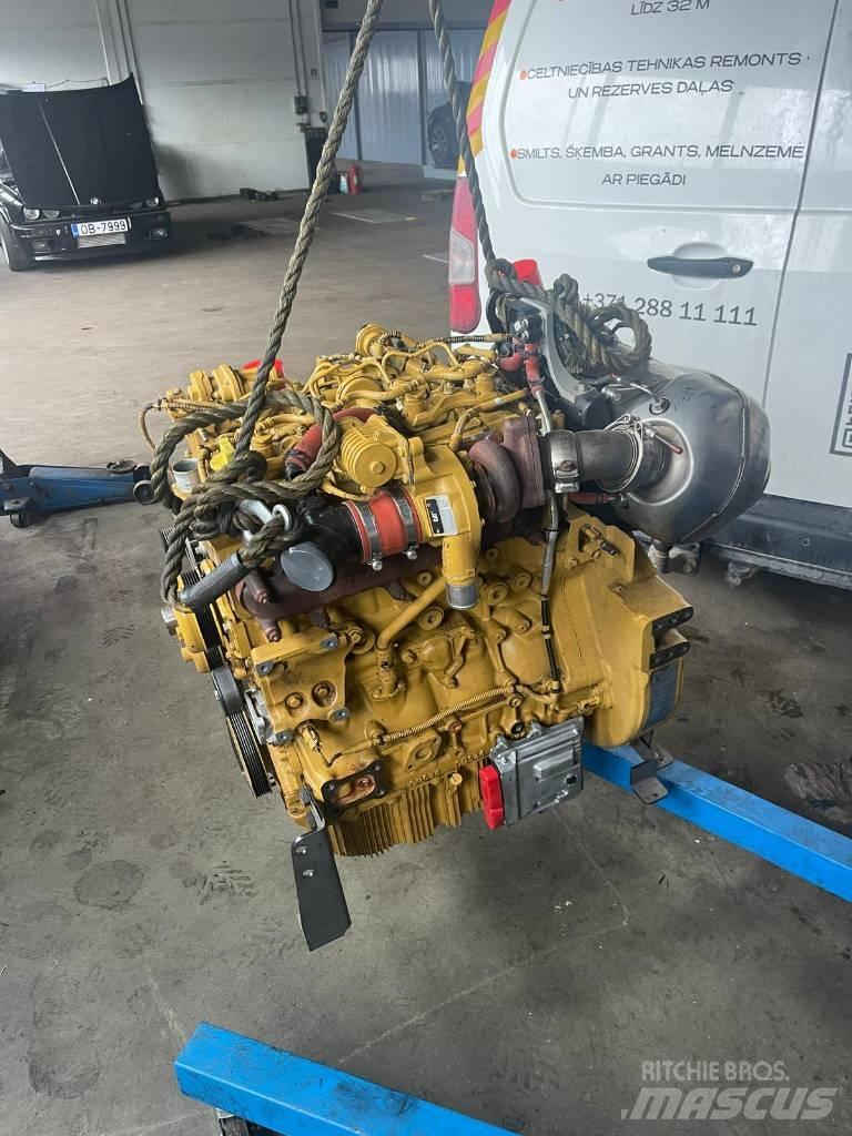CAT 313 model Dzinēji