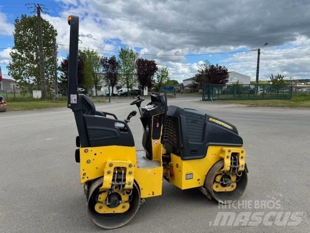 Bomag BW 100 AD M-5 Divvalču grunts veltņi