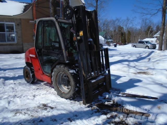 Manitou MH 25.4 T Apvidus autokrāvējs