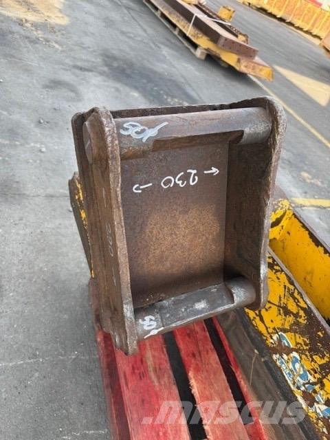 JCB PILE DRIVER Hidrauliskie pāļu āmuri