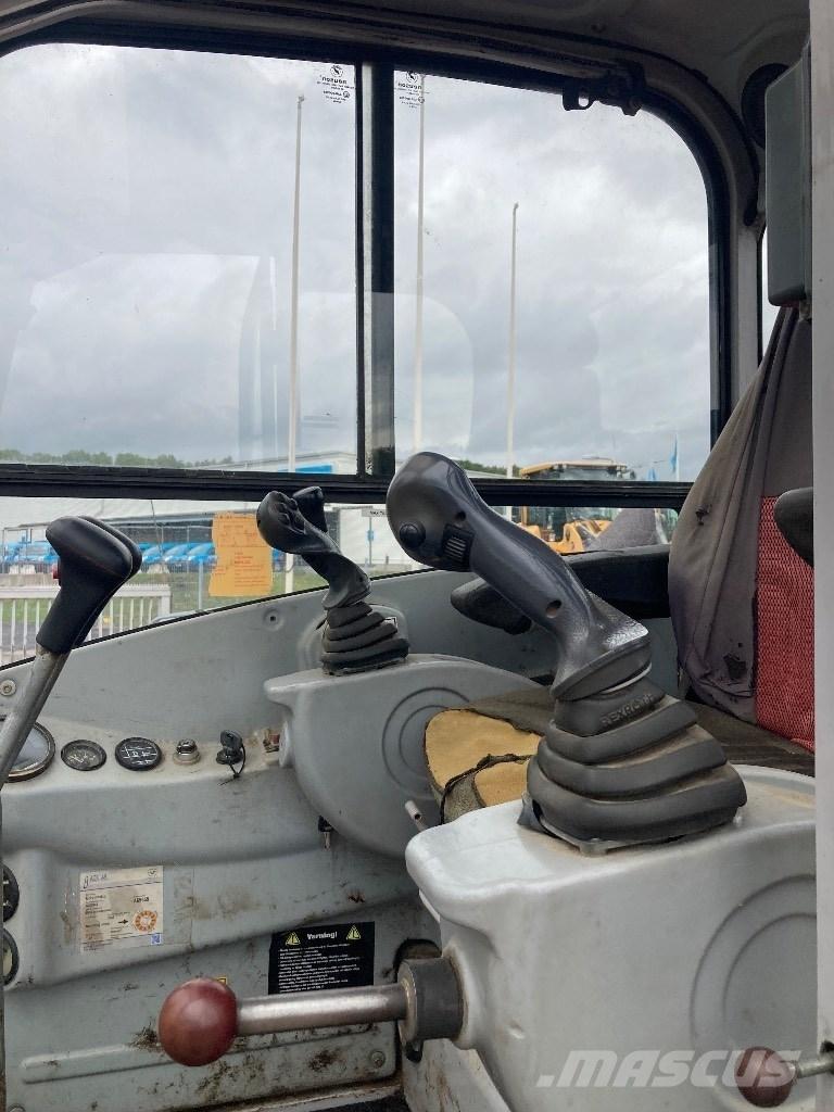 Neuson 8003 RD Vidēja lieluma ekskavatori 7 t - 12 t