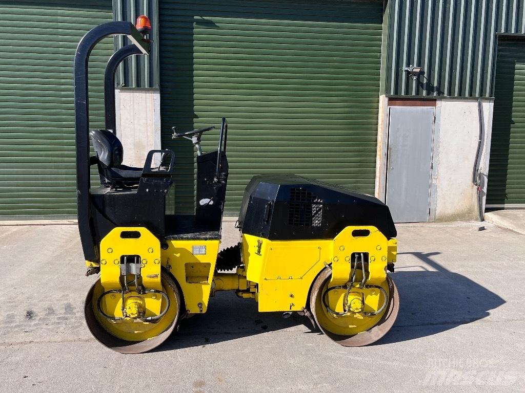 Bomag BW 120 AD-3 Divvalču grunts veltņi