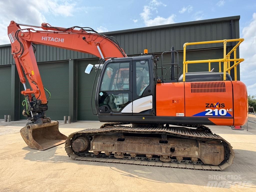 Hitachi ZX 210 LC-6 Kāpurķēžu ekskavatori