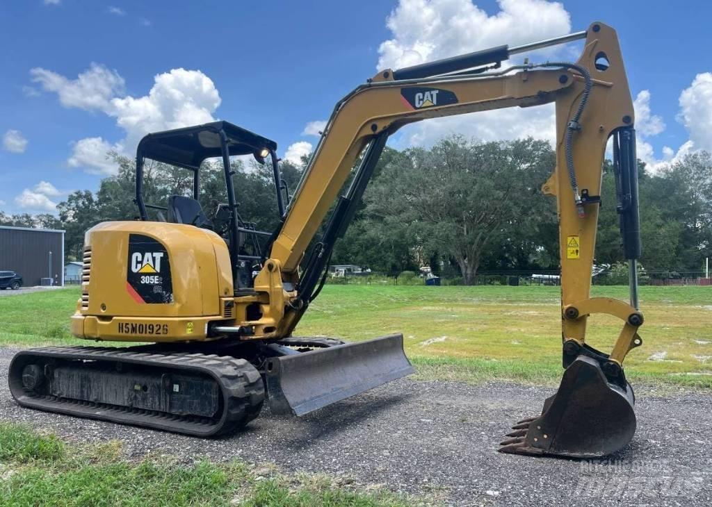 CAT 305E2 CR Mini ekskavatori < 7 t