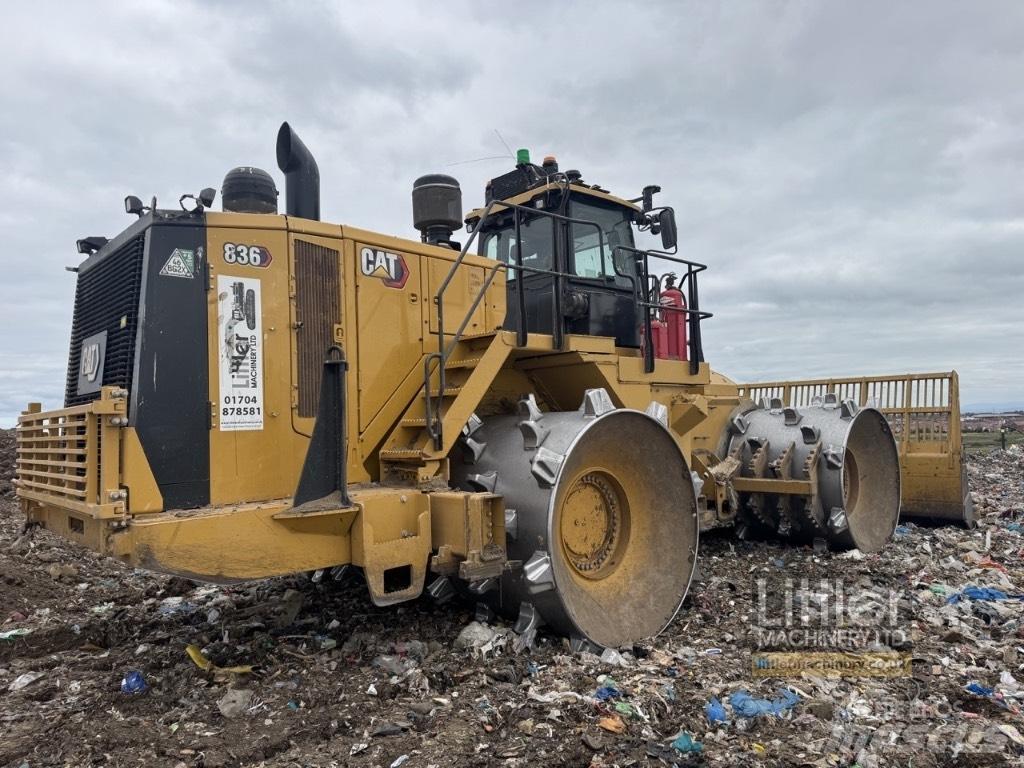 CAT 836 Atkritumu preses