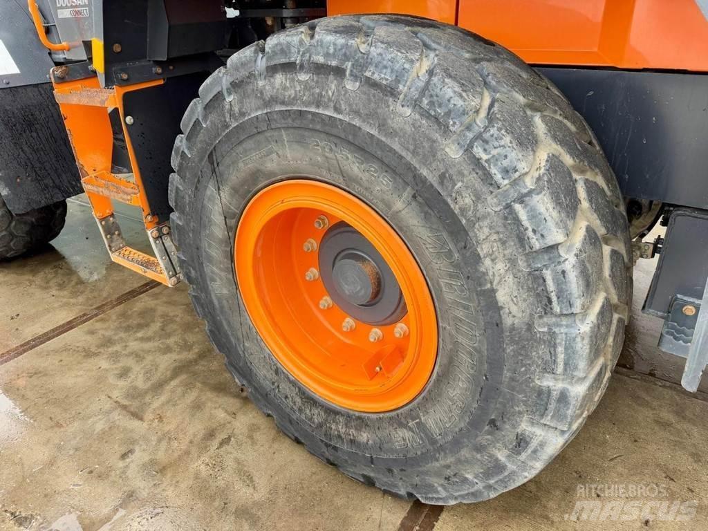 Doosan DL250-7 Iekrāvēji uz riteņiem
