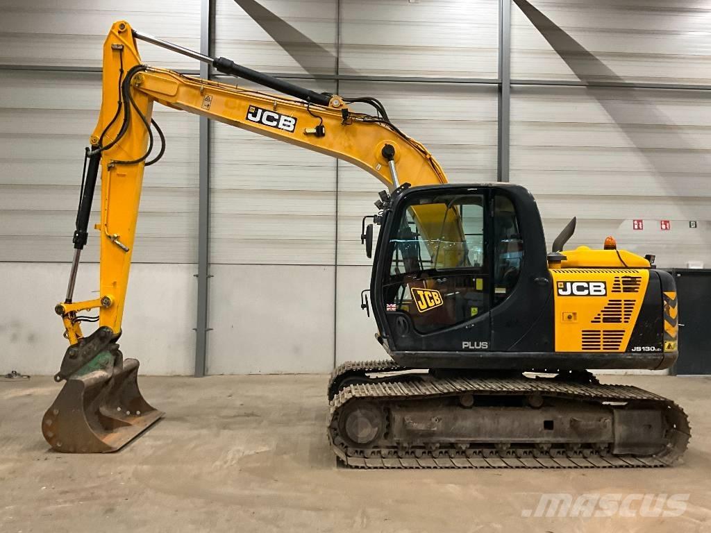 JCB JS 130 LC Kāpurķēžu ekskavatori